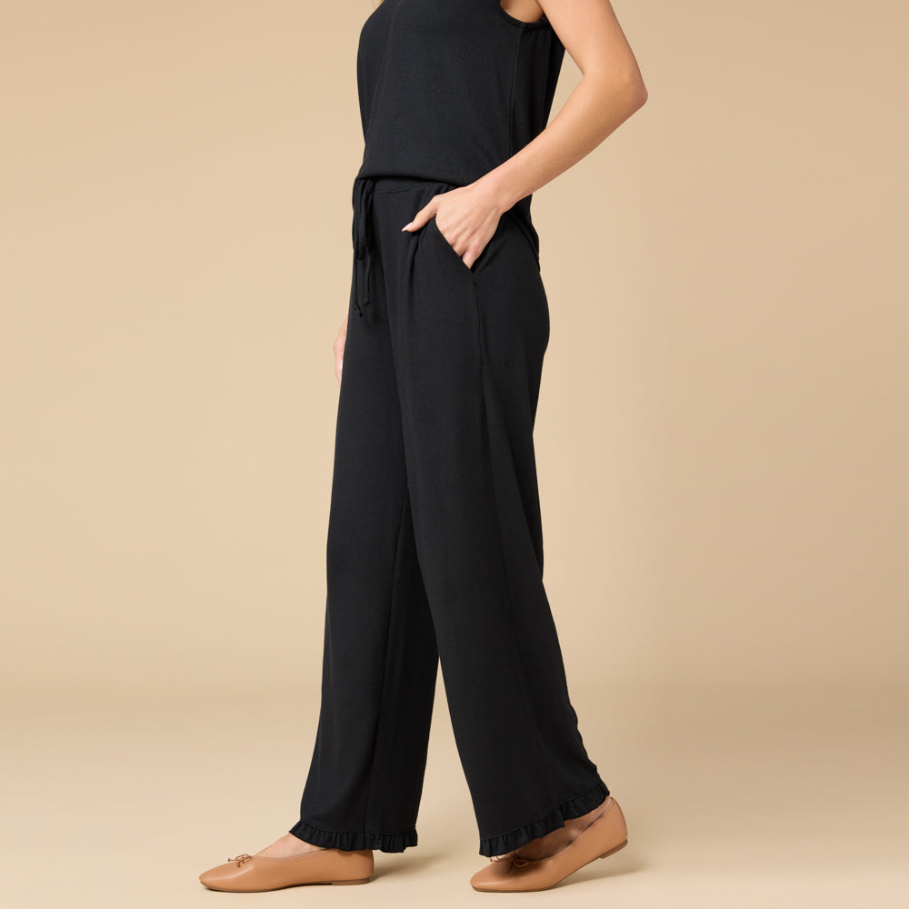 Dream Ruffle V-neck with Cropped Pant