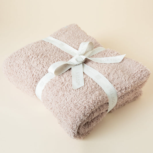 Ultra-Lite Marshmallow 54" x 72" Blanket