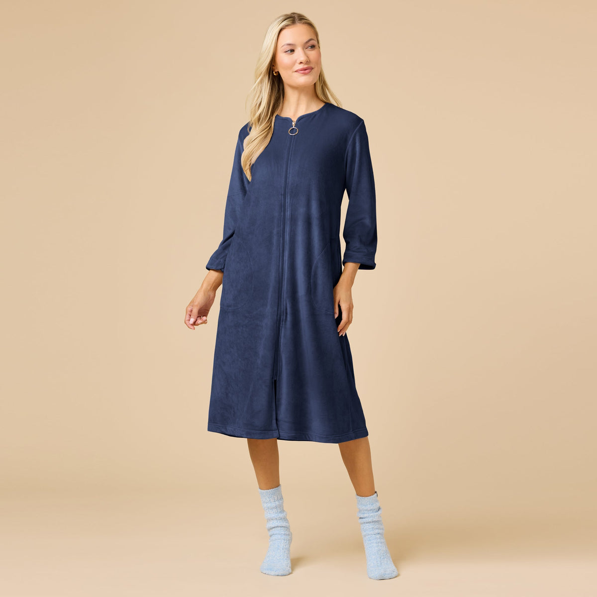 Serenity 42" 3/4 Sleeve Zip Robe
