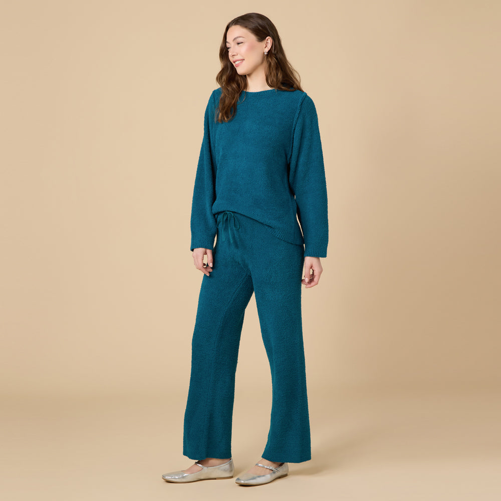 Solid Marshmallow Reverse Seam Crew Neck Lounge Set with Bracelet Sleeve