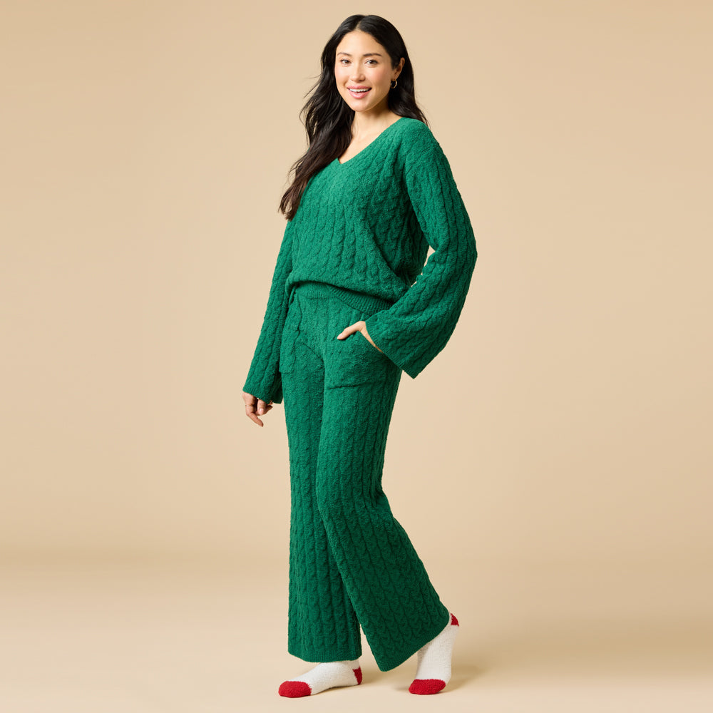 Cable Knit Marshmallow V-Neck with Flared Sleeve and Pant