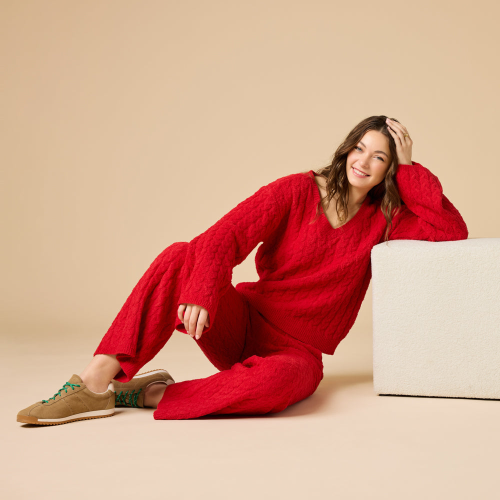 Cable Knit Marshmallow V-Neck with Flared Sleeve and Pant