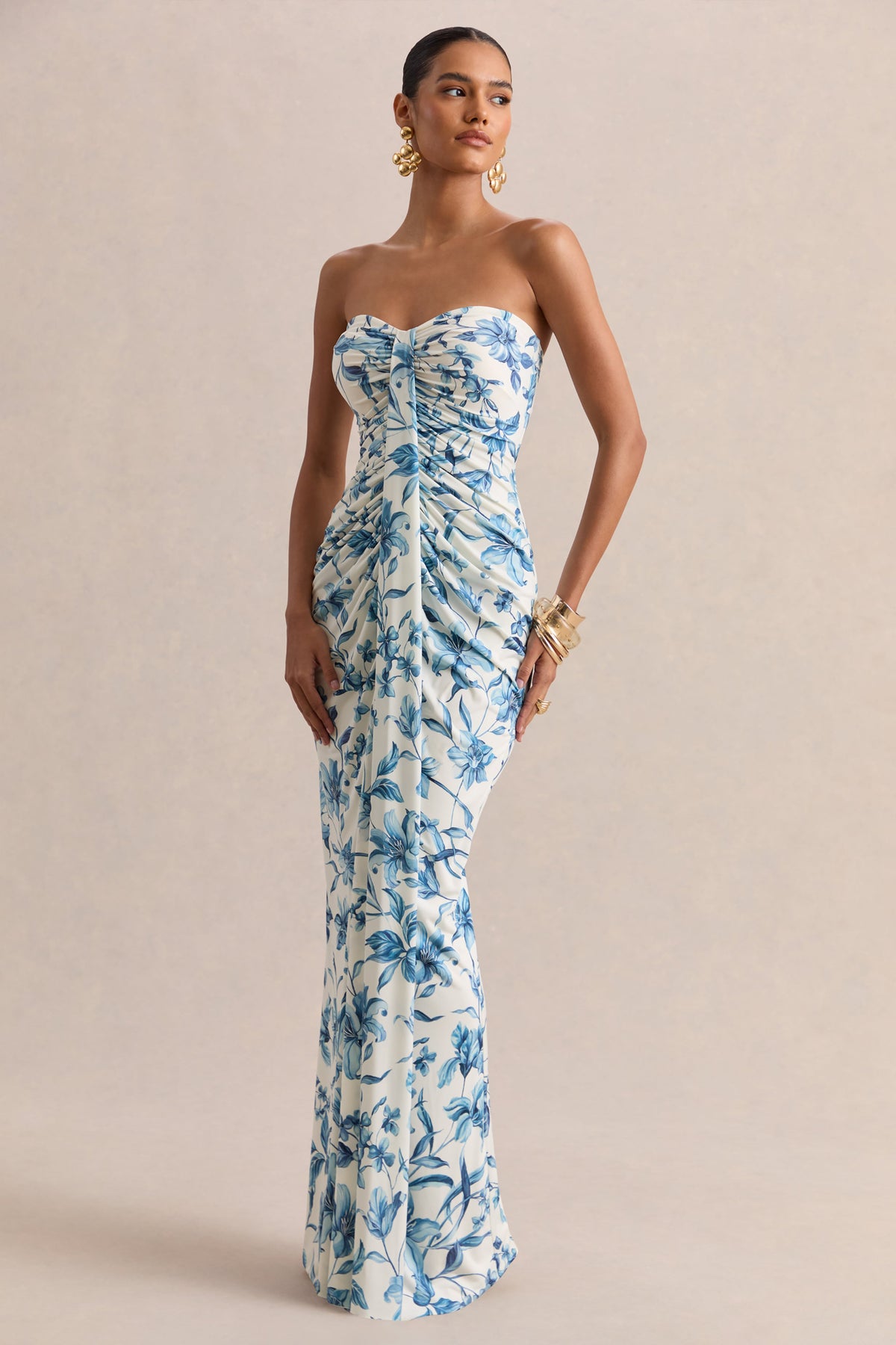 Ali | Blue Porcelain Print Jersey Sweetheart Maxi Dress With Gathered Detailing And Sash