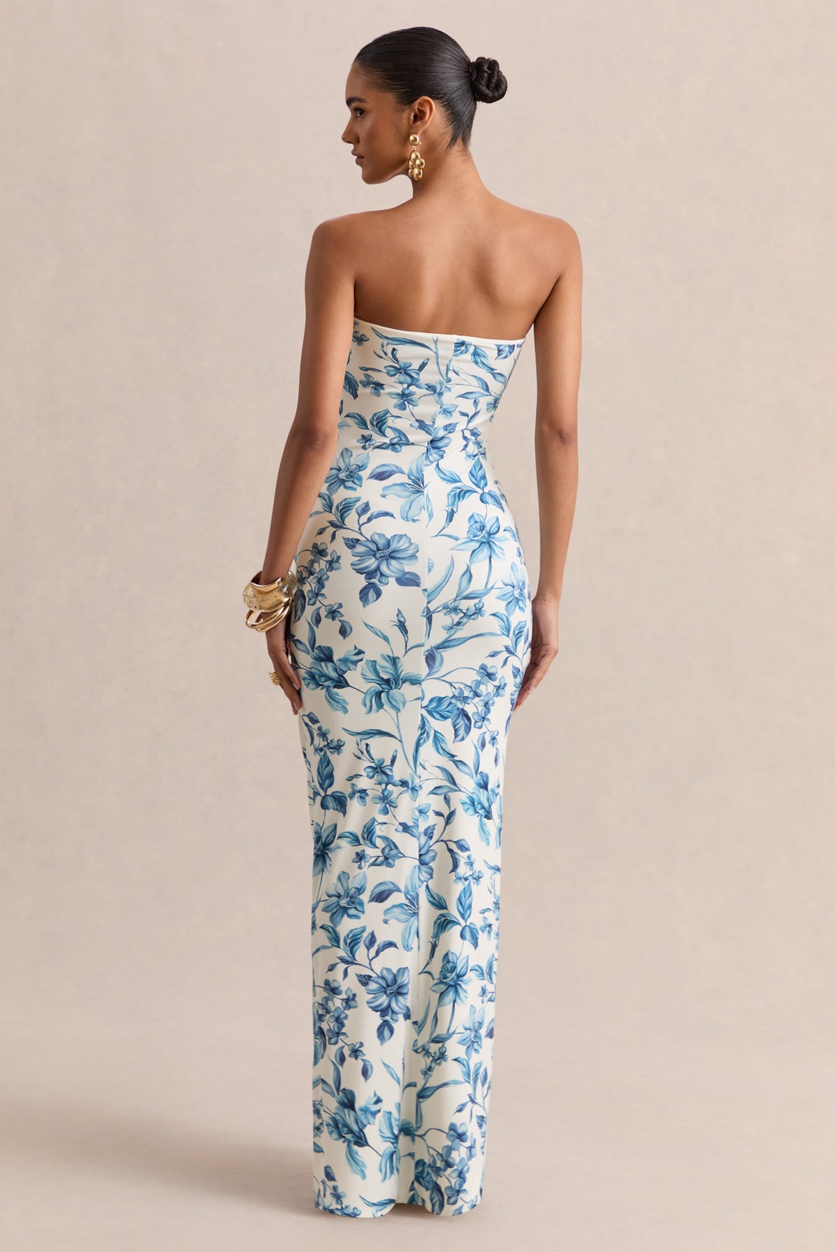 Ali | Blue Porcelain Print Jersey Sweetheart Maxi Dress With Gathered Detailing And Sash
