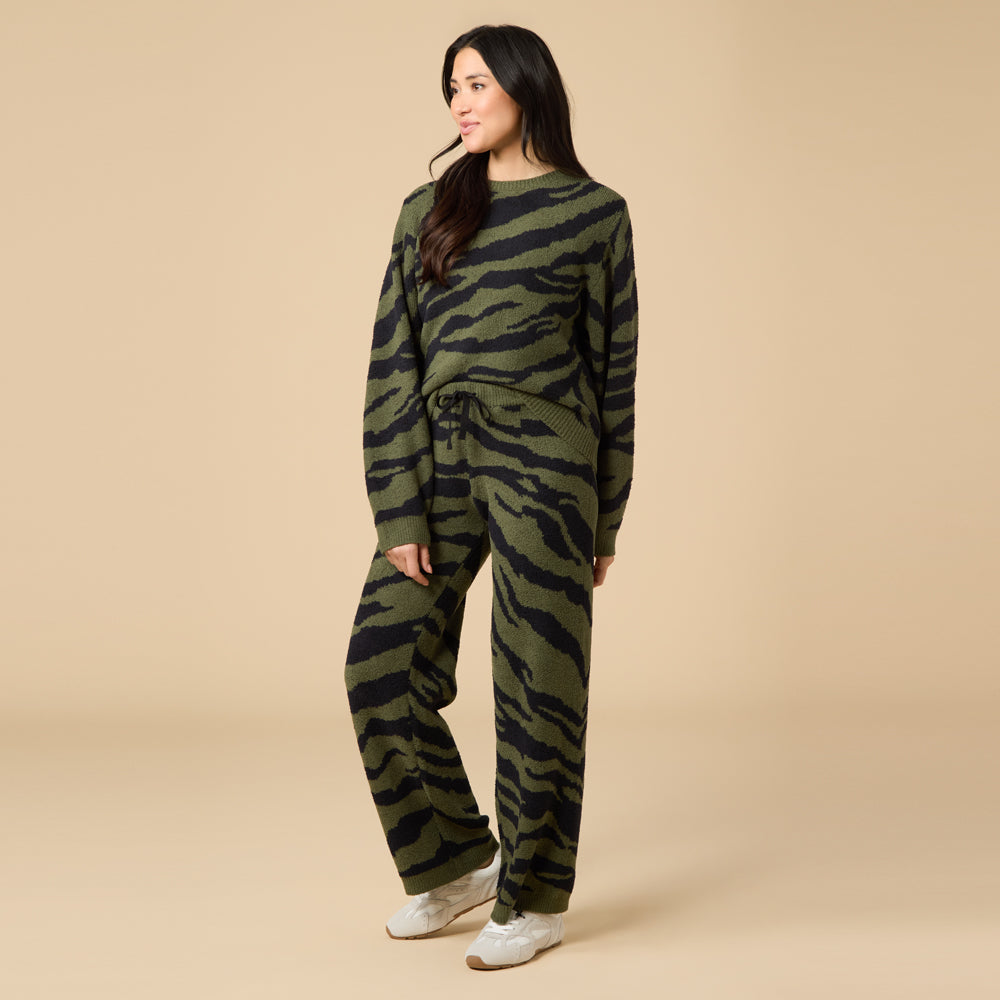 Zebra Marshmallow Crew Neck with Long Pant
