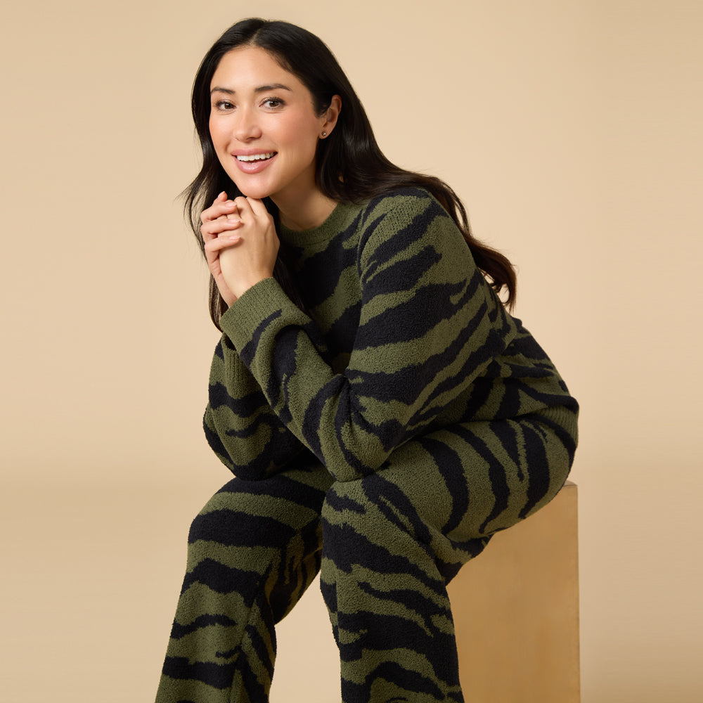 Zebra Marshmallow Crew Neck with Long Pant