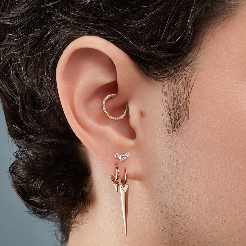 Invisible Set Three Diamond Curve Threaded Stud Earring