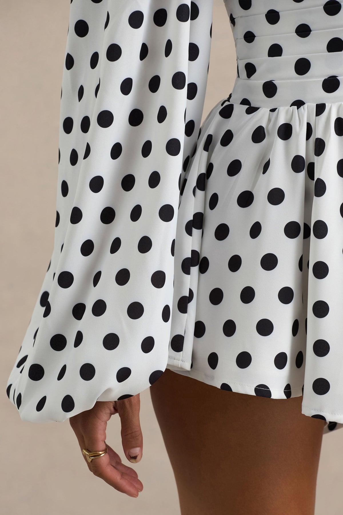 Laurel | White Polka Dot V-Neck Balloon Sleeve Romper